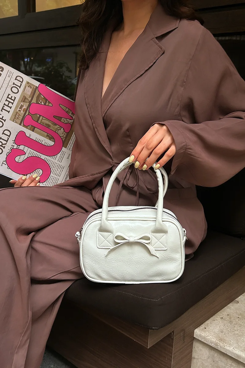 Faux leather crossbody bag for women Faux leather crossbody bag for women in cream