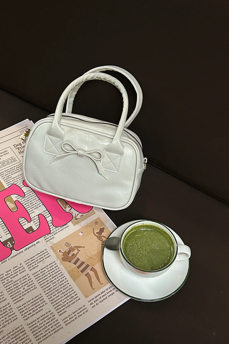 Faux leather crossbody bag for women Faux leather crossbody bag for women in cream
