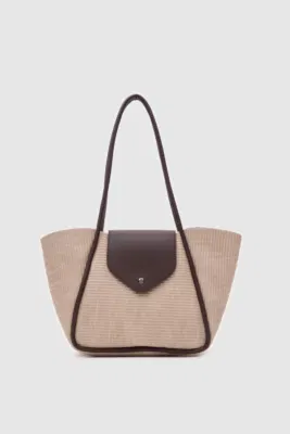 straw shoulder bag in beige