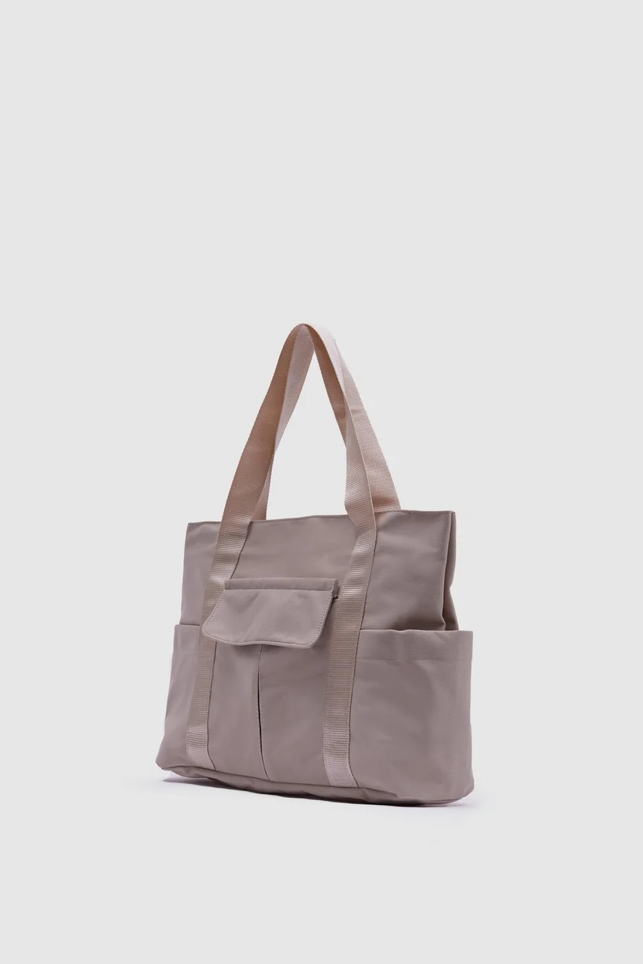 canvas shoulder bag for everyday use in cream