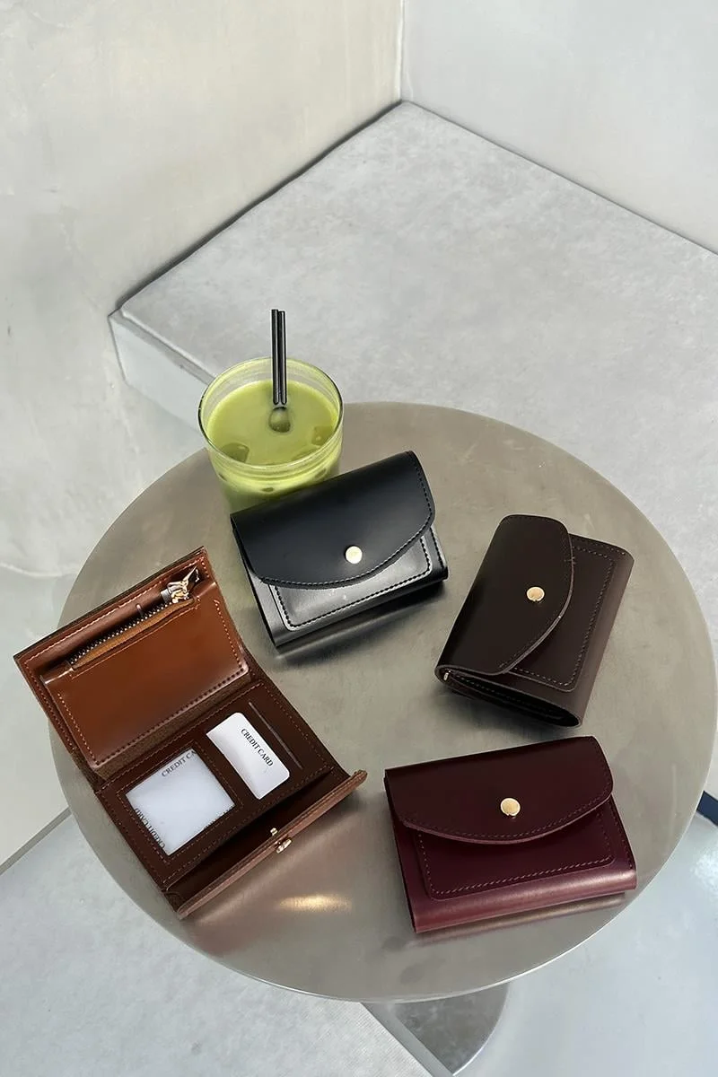 Faux leather wallet for women Faux leather wallet for women in nut shell