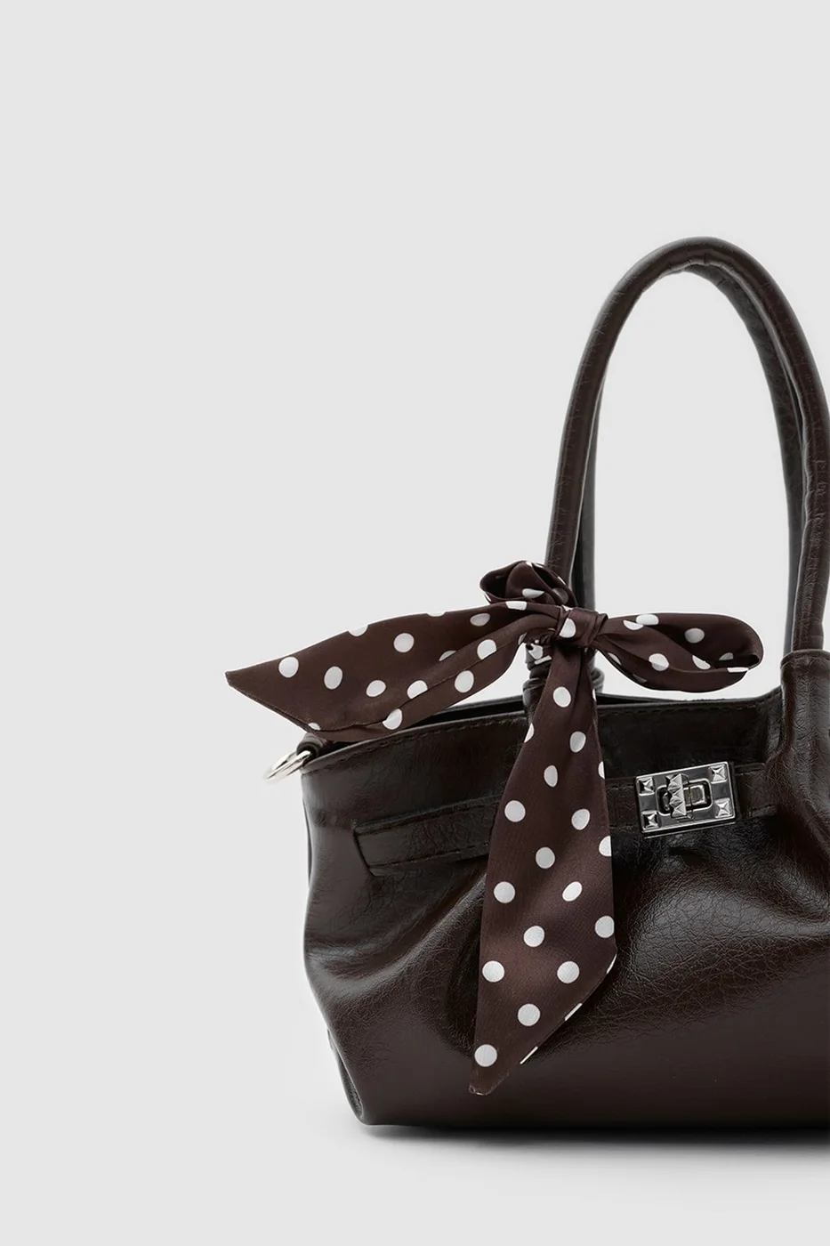 faux leather crossbody bag in dark brown