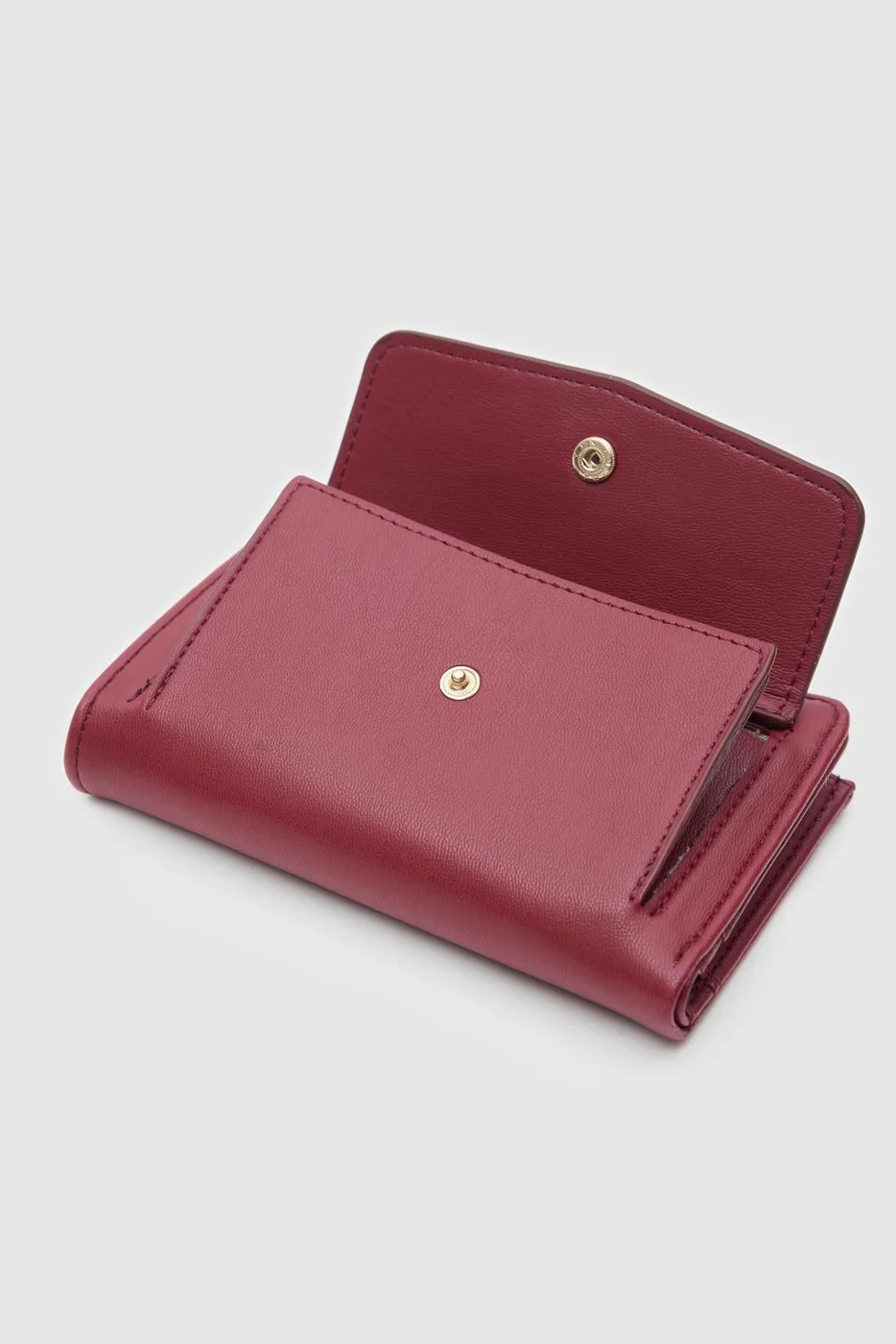 faux leather wallet in burgundy
