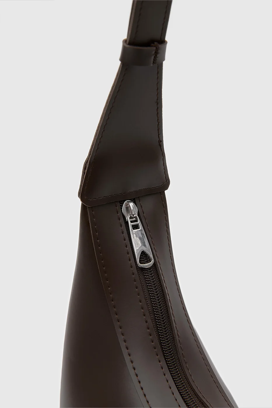 faux leather shoulder bag in dark brown