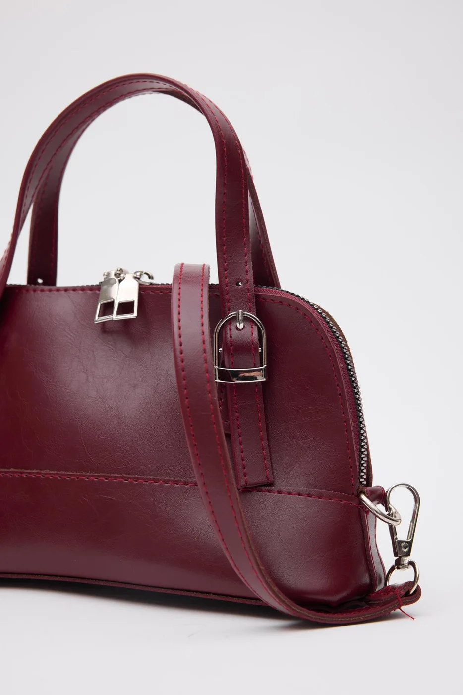 Faux Leather Crossbody Bag in burgundy