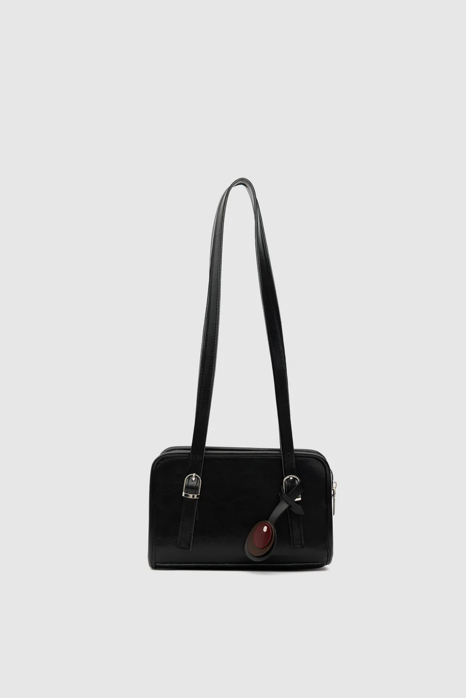 Faux leather shoulder bag Faux leather shoulder bag in black