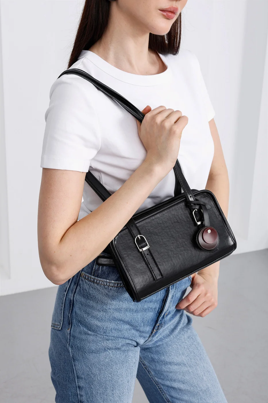 Faux leather shoulder bag Faux leather shoulder bag in black