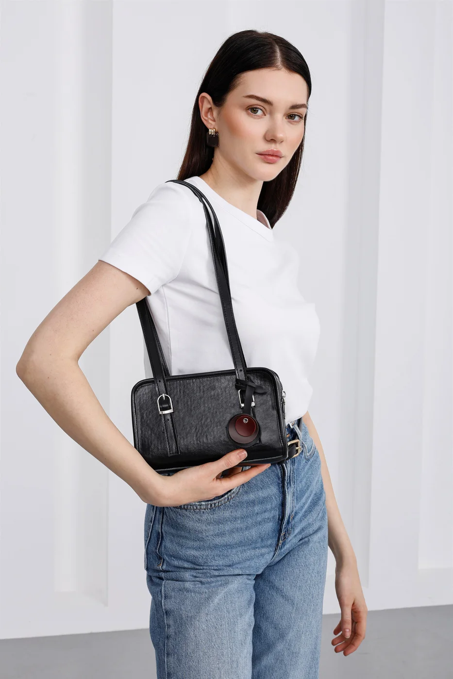 Faux leather shoulder bag Faux leather shoulder bag in black
