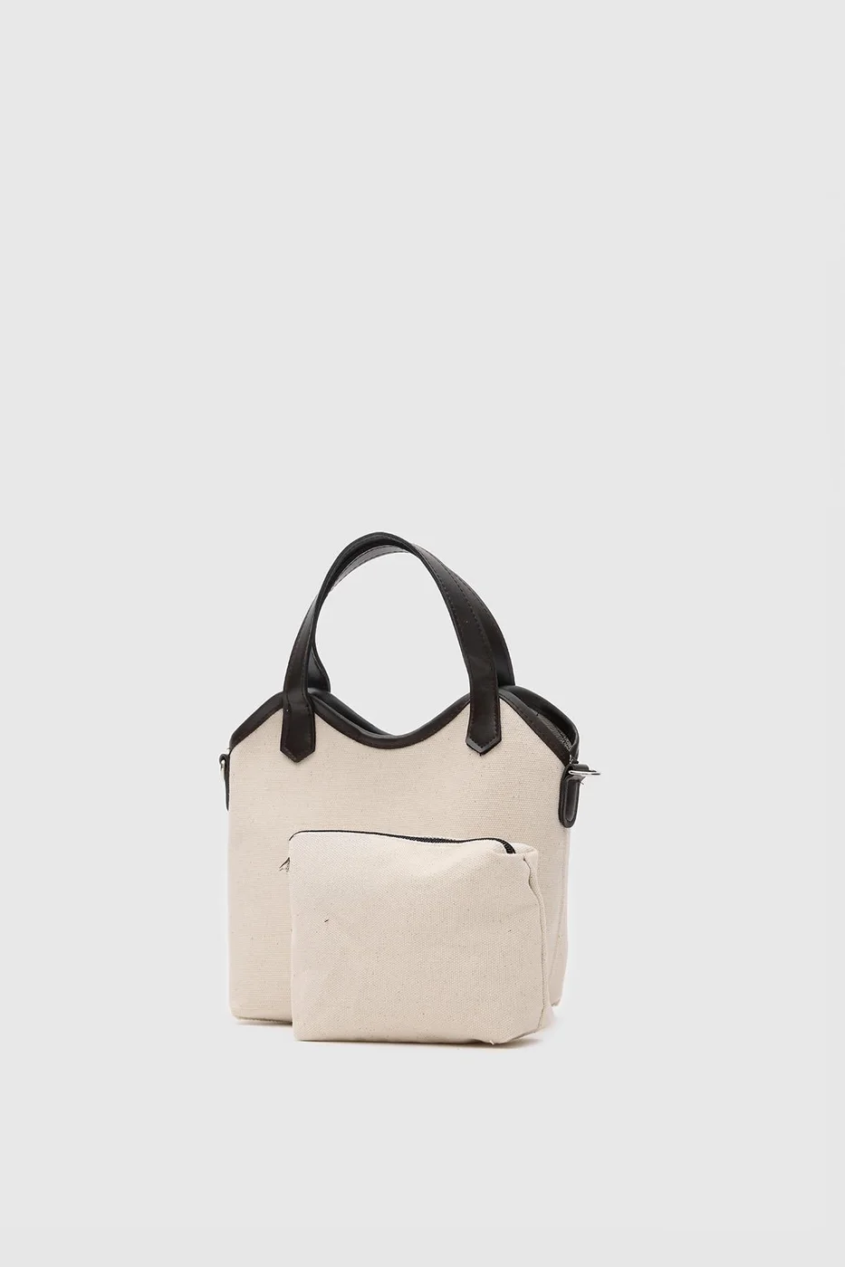 Faux leather shoulder bag design in brown