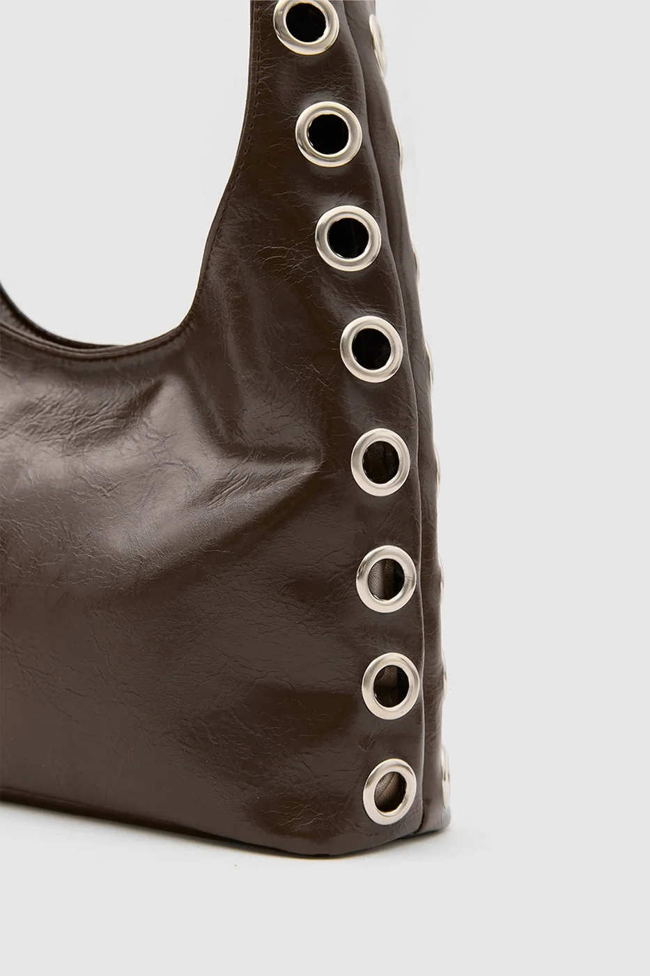 faux leather shoulder bag in dark brown