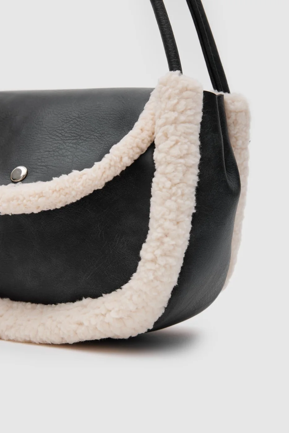 Faux leather crossbody bag for women Faux leather crossbody bag for women in black