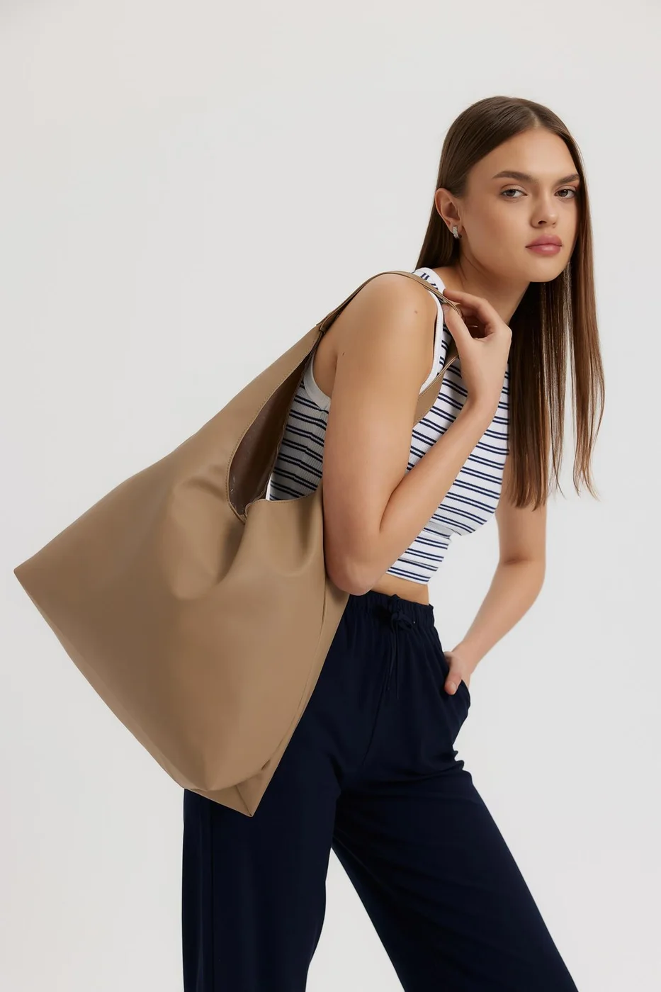 Stylish shoulder bag for women Stylish shoulder bag for women in beige