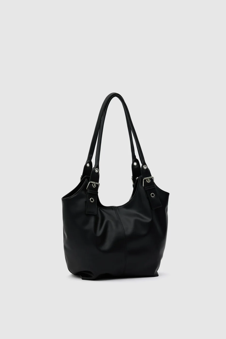 faux leather shoulder bag in black