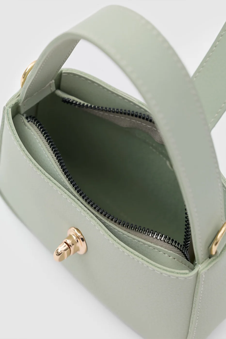 Faux leather crossbody bag in mint