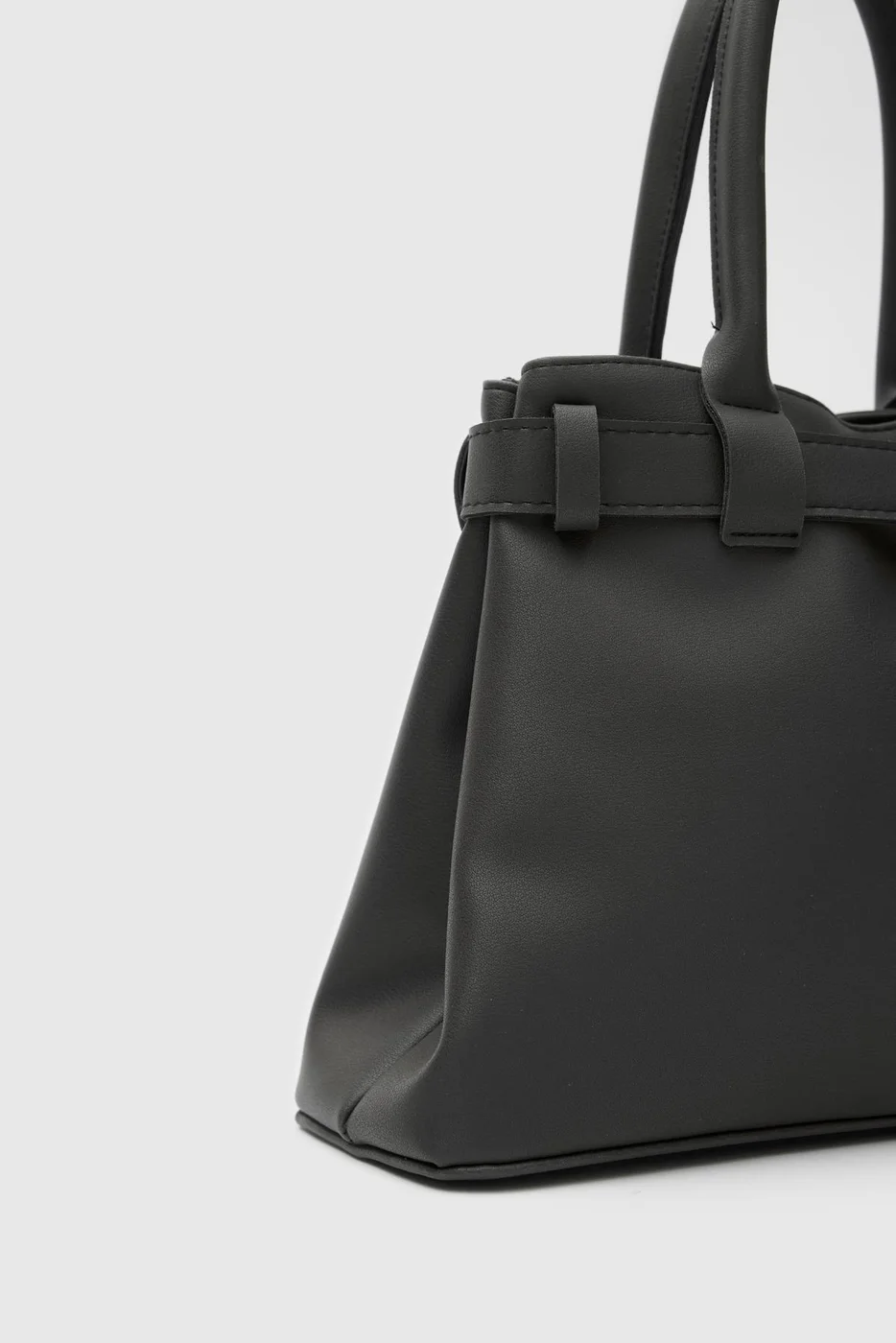 Faux leather shoulder bag