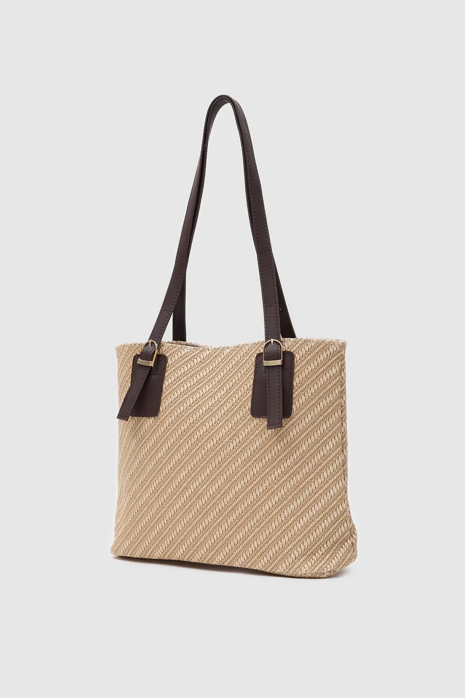 woven shoulder bag in brown