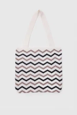Knit shoulder bag