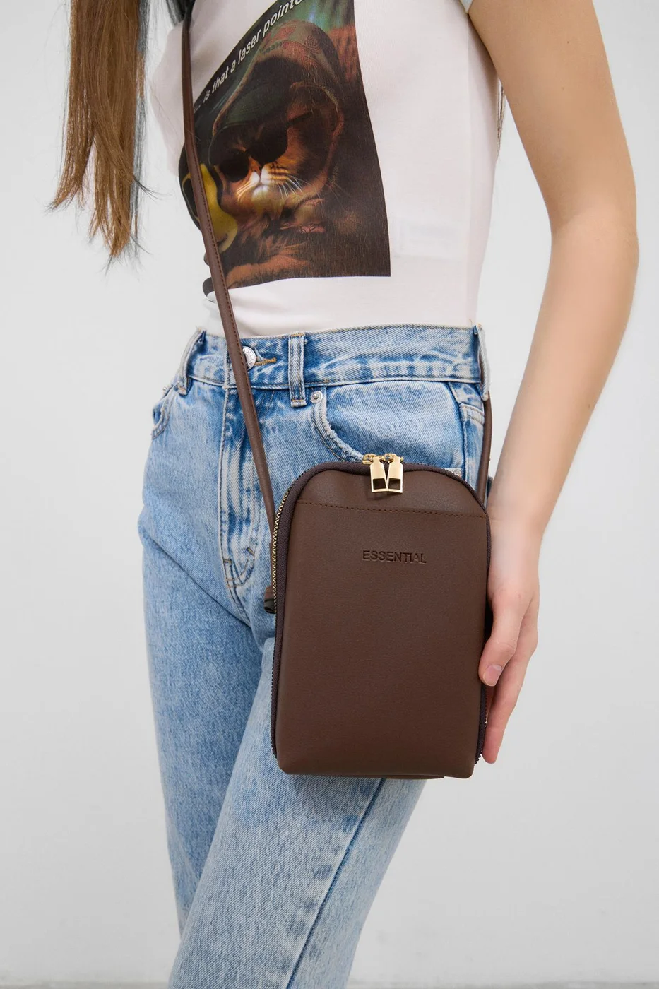 Faux leather crossbody bag for women in brown