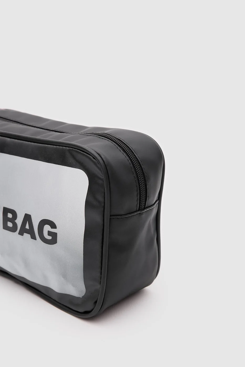 cosmetic bag set in black