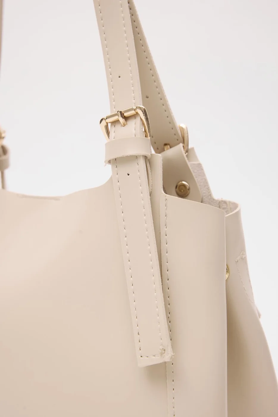 Faux leather shoulder bag design Faux leather shoulder bag design in cream