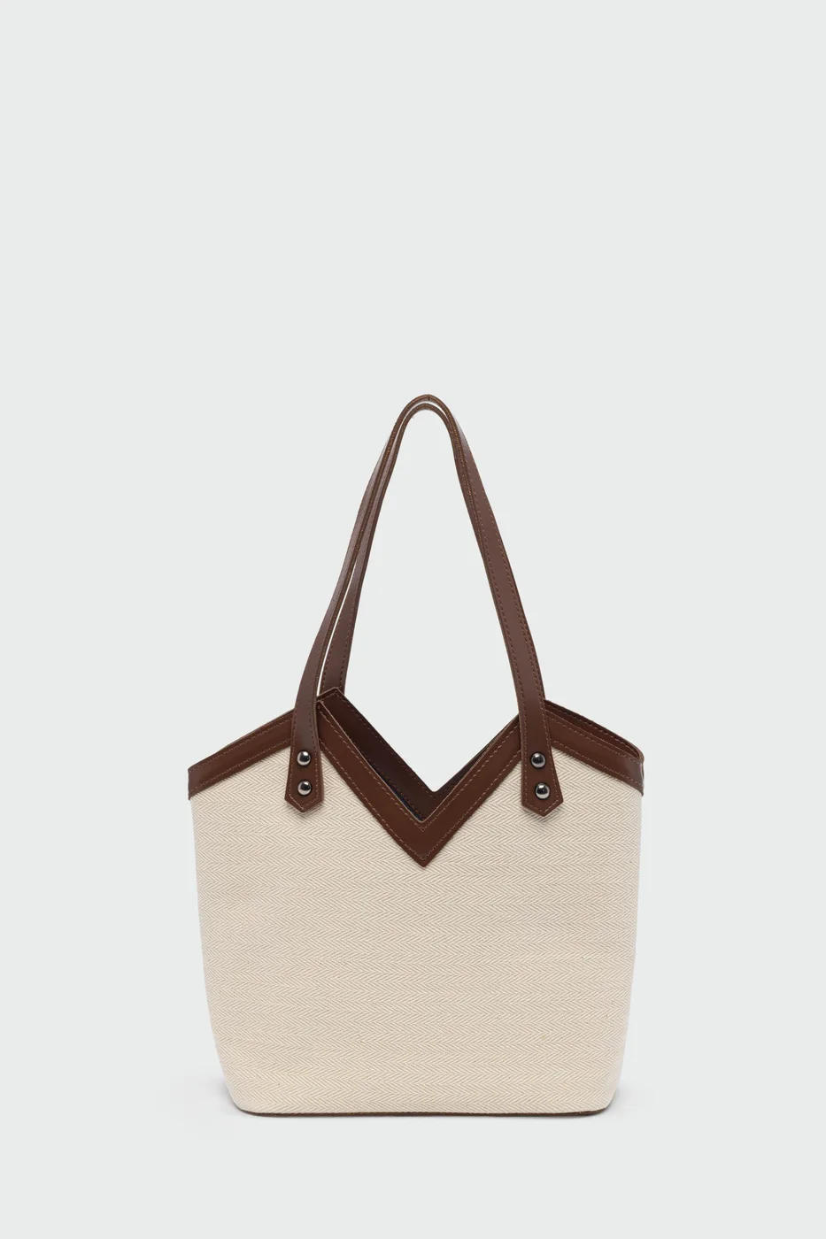canvas shoulder bag for everyday use
