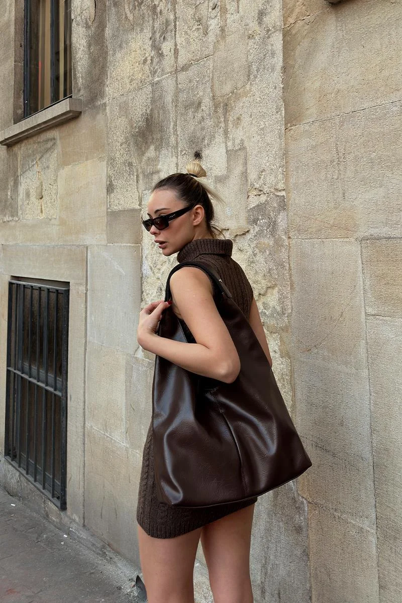 Faux leather shoulder bag Faux leather shoulder bag in dark brown